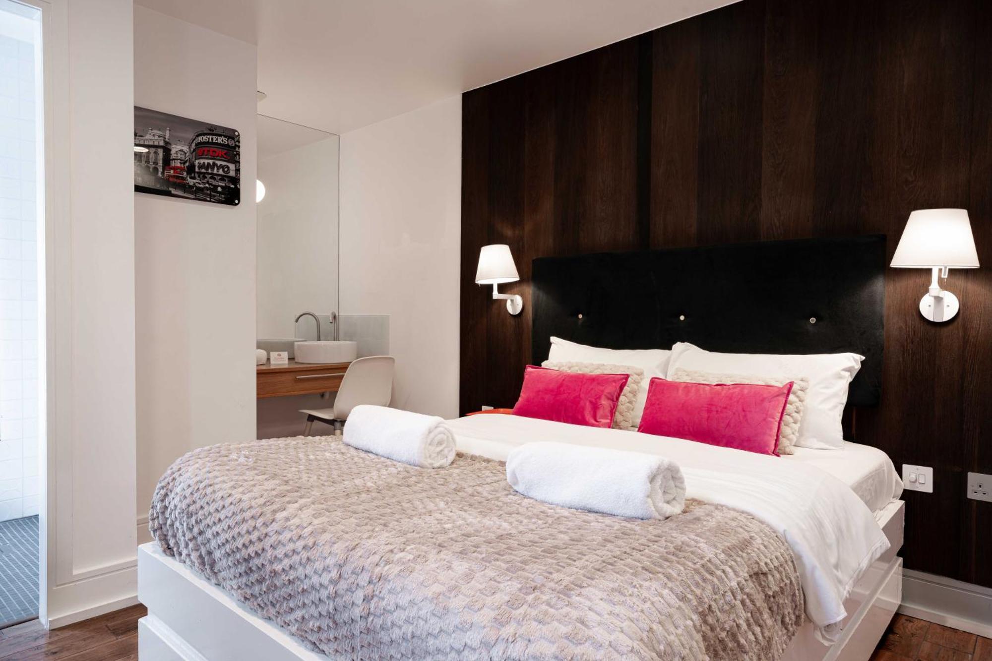 Hotel The Whitechapel Londyn Zewnętrze zdjęcie