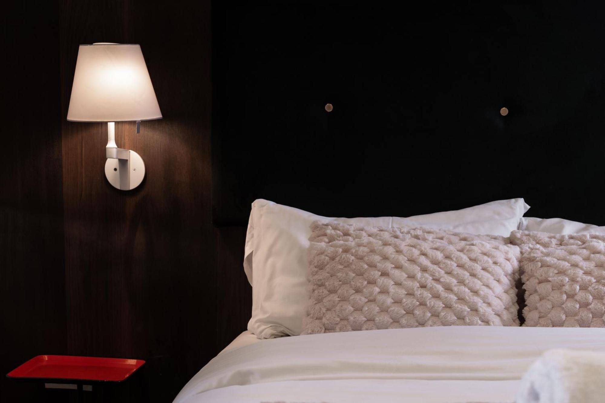 Hotel The Whitechapel Londyn Zewnętrze zdjęcie
